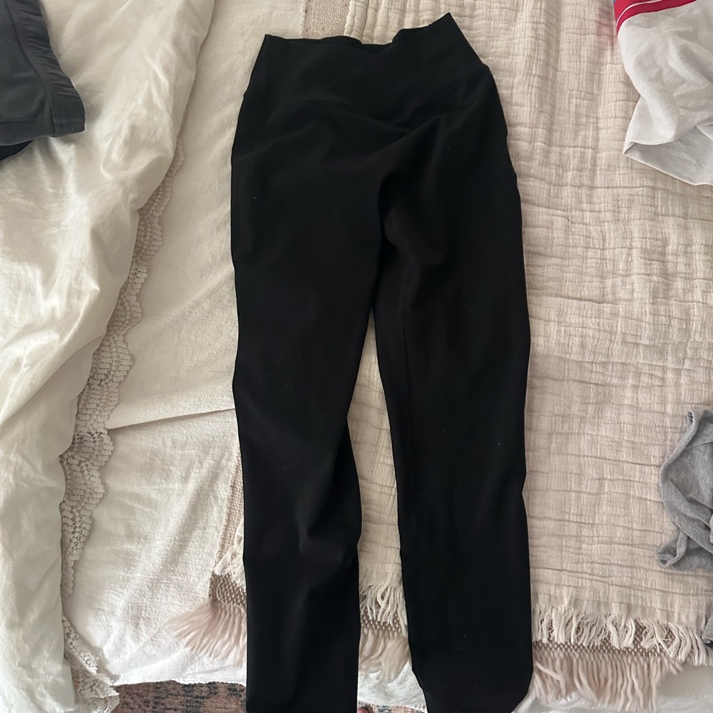 Alphalete leggings